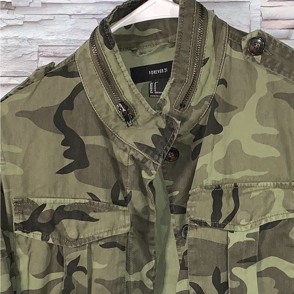 NWT Camo Utility Jacket - Picture 8 of 9